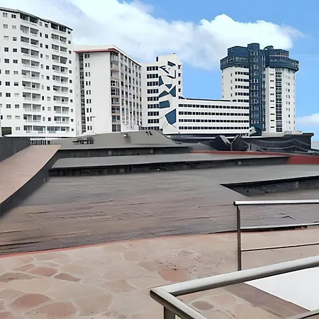 アパート Charming In With Sea View 50m² + Pool
