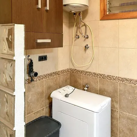 Charming In With Sea View 50m² + Pool 公寓