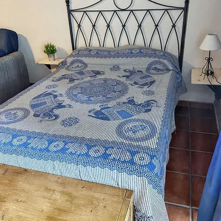 Charming In With Sea View 50m² + Pool